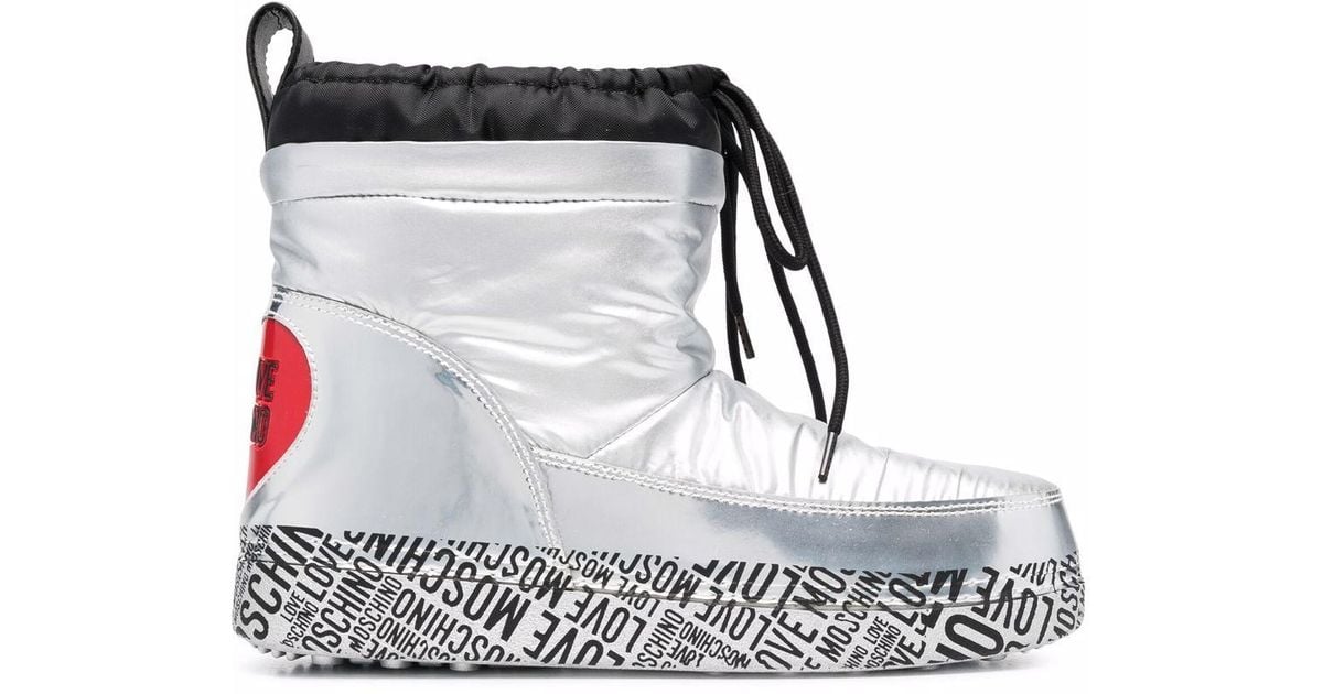 Love Moschino Metallis-effect Padded Ankle Boots in Silver (Black ...