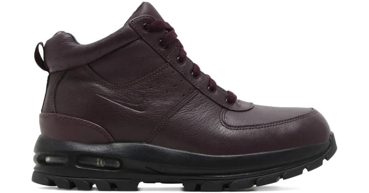 nike maroon boots