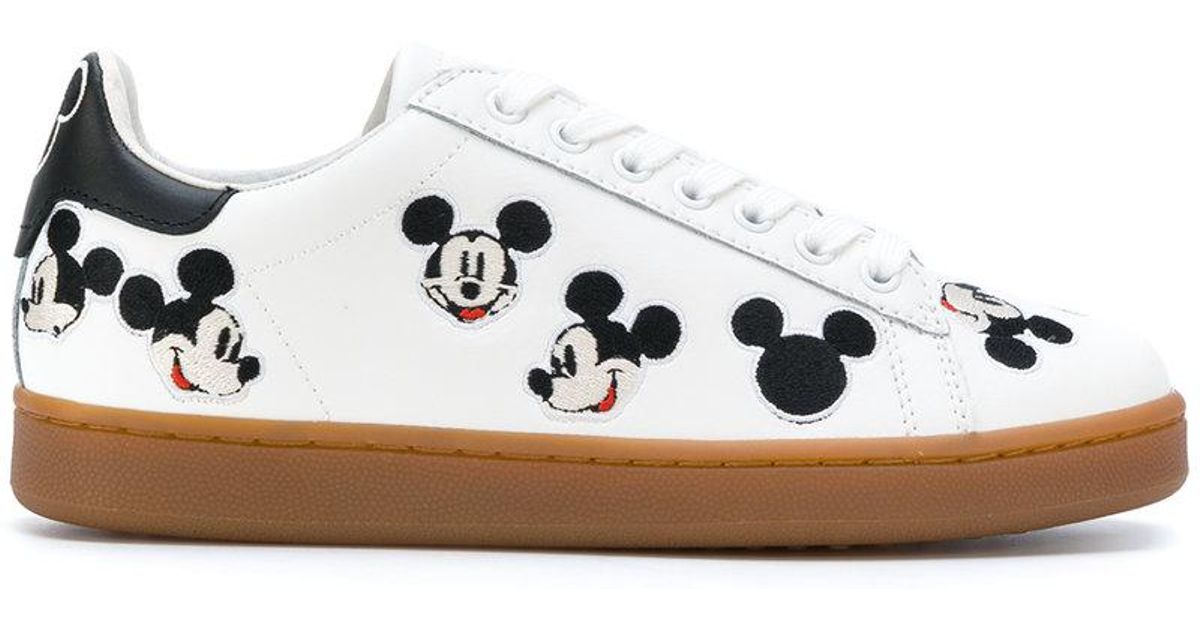 mickey mouse athletic shoes