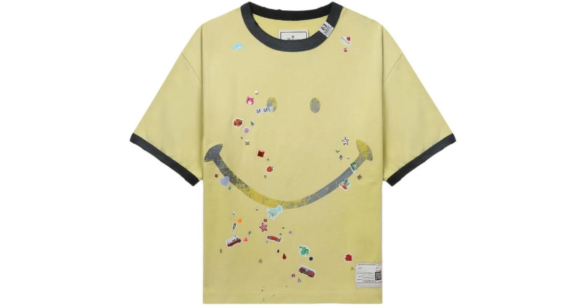トップス Maison MIHARA YASUHIRO SmilyFace T-shirt Maison Mihara Yasuhiro Smiley Face-Print T-Shirt in Yellow | Lyst