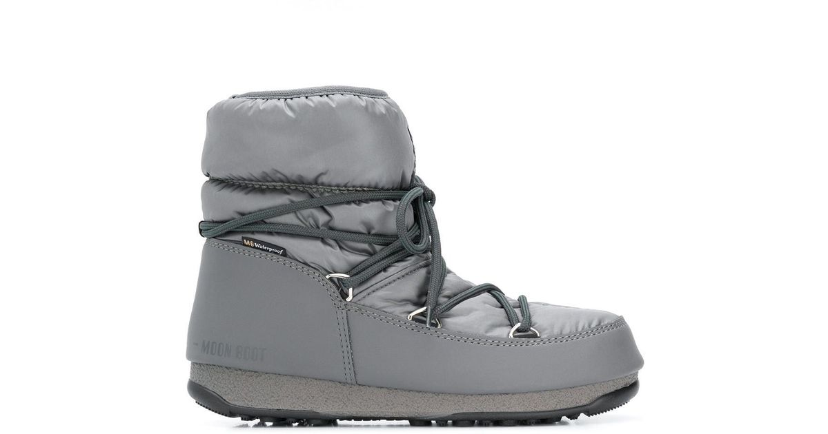grey moon boots