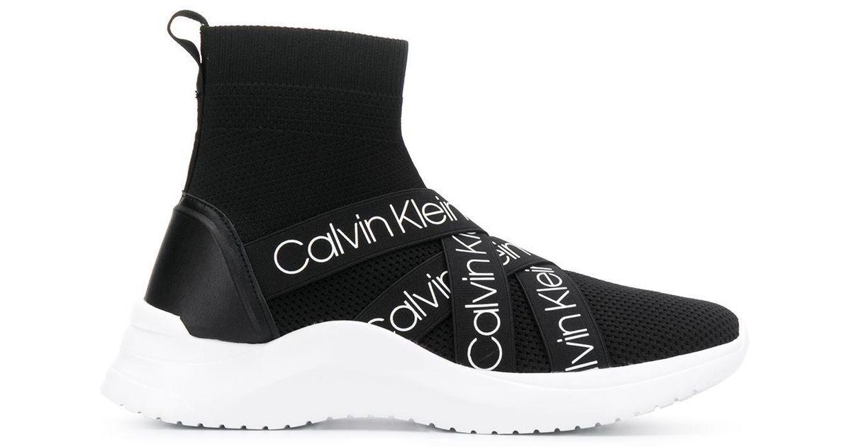 Calvin Klein Soksneakers Met Bandje in het Zwart - Lyst