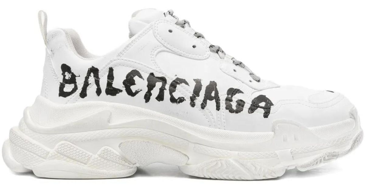 Balenciaga Triple S Graffiti-Print Chunky Sneakers in White for