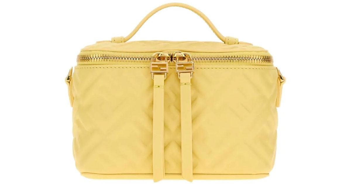 BAGUETTE WITH FF MOTIF 27 IN DE YORK GREEN SOFT LAMBSKIN GOLD HARDWARE