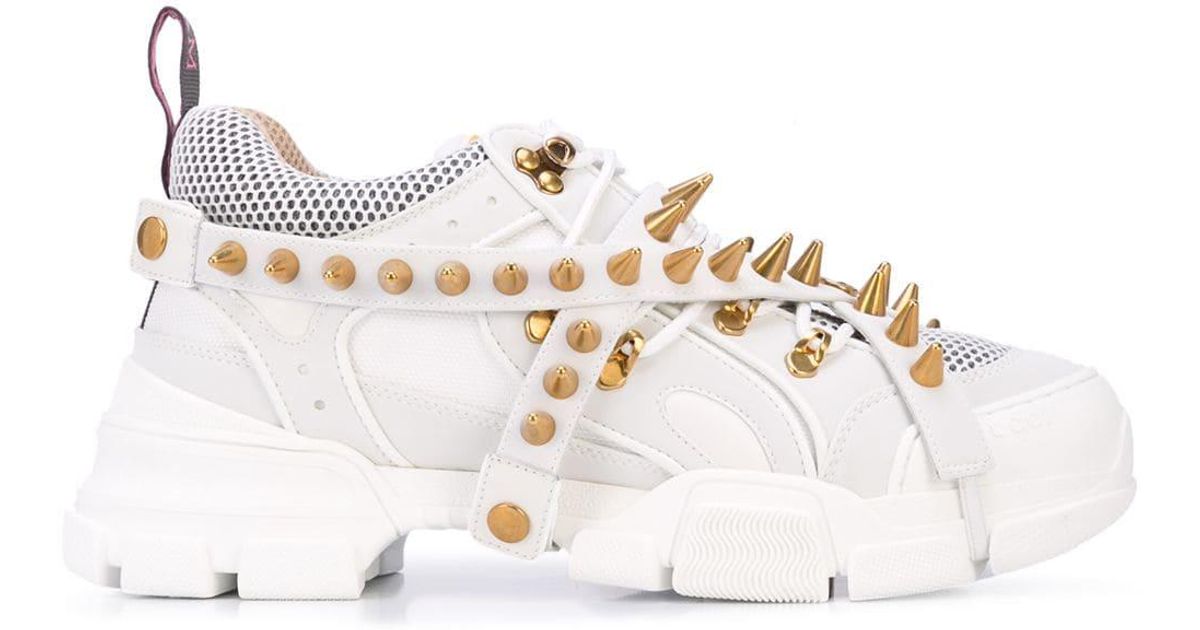 men's flashtrek sneaker with removable spikes