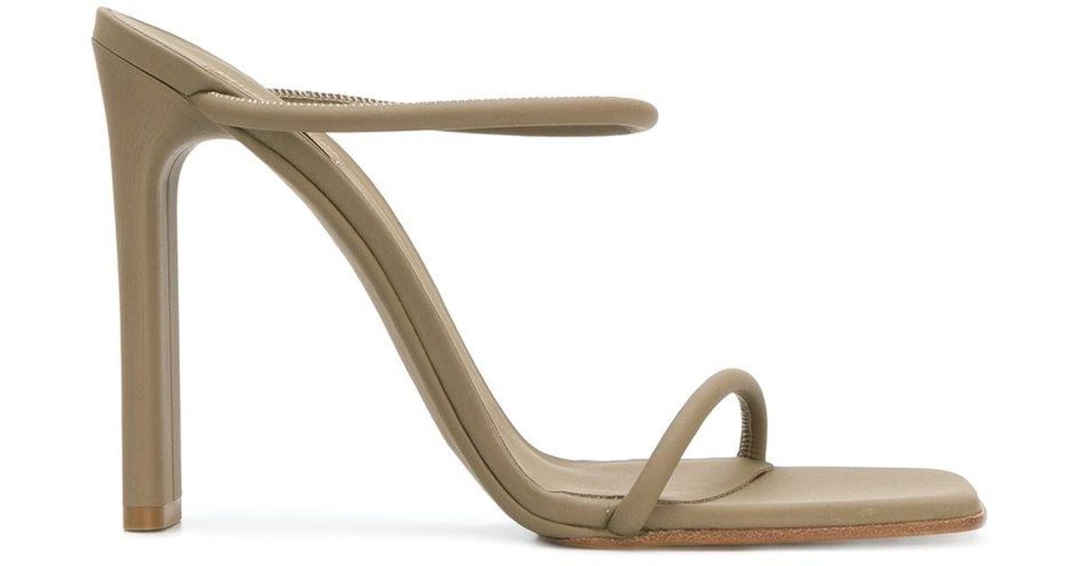 yeezy season 6 heels