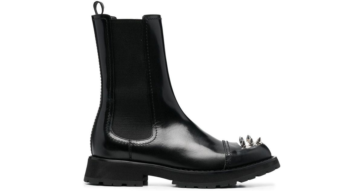stud detail chelsea boots