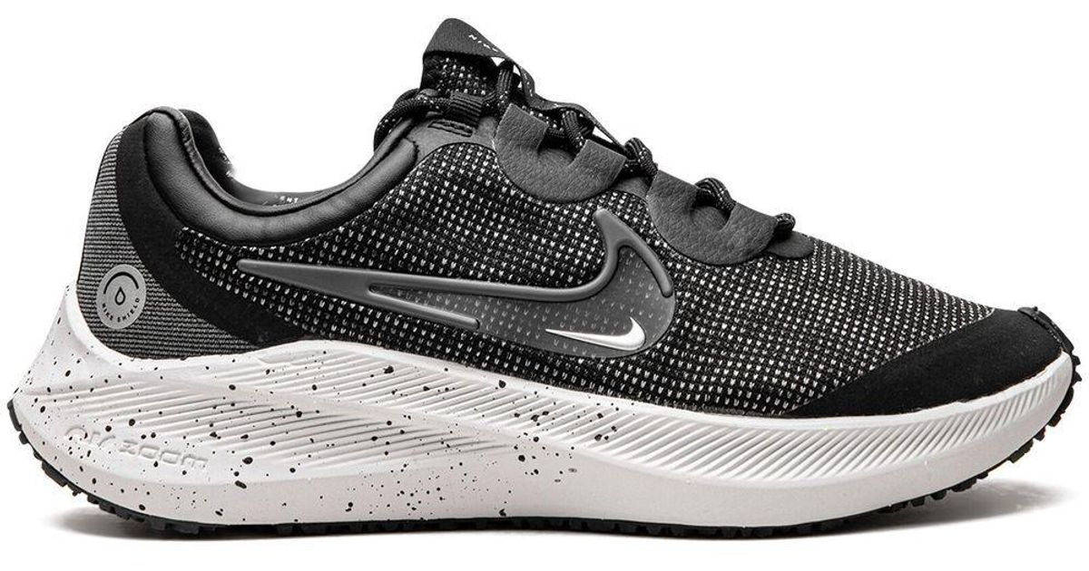 Nike Zoom Winflo 8 Shield Sneakers in Black | Lyst