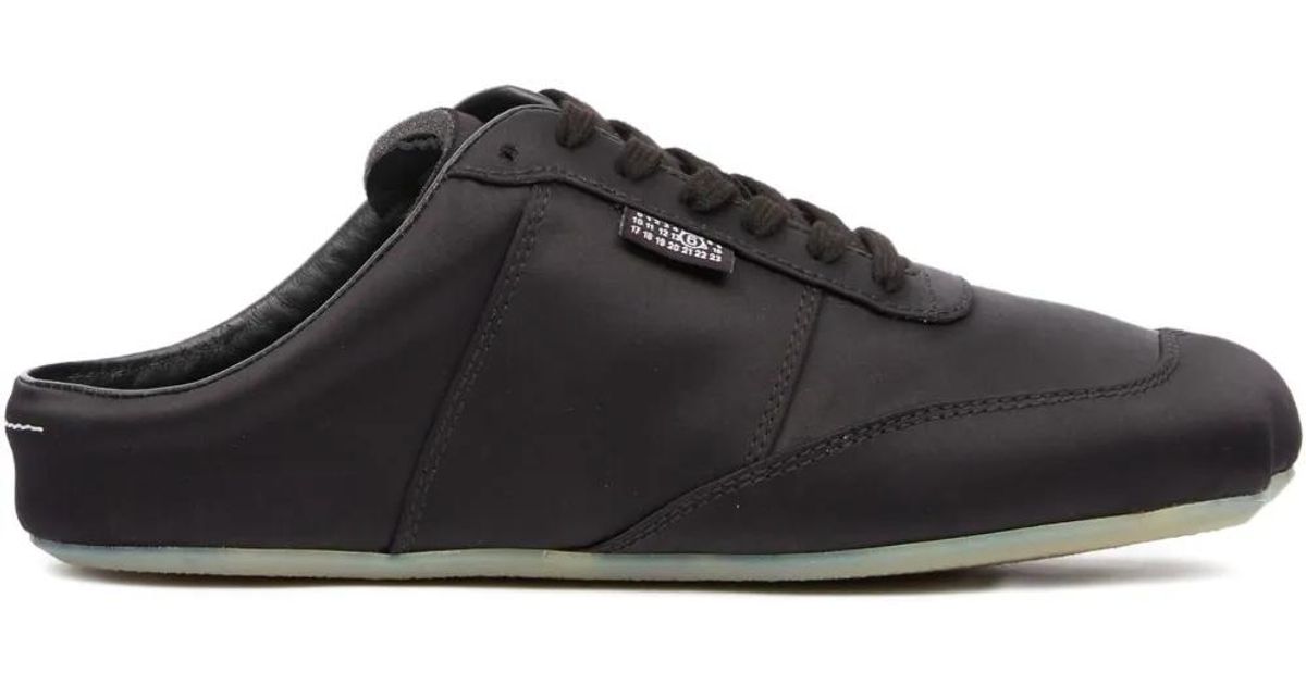 MM6 by Maison Margiela Lace-Up Sneakers in Black | Lyst