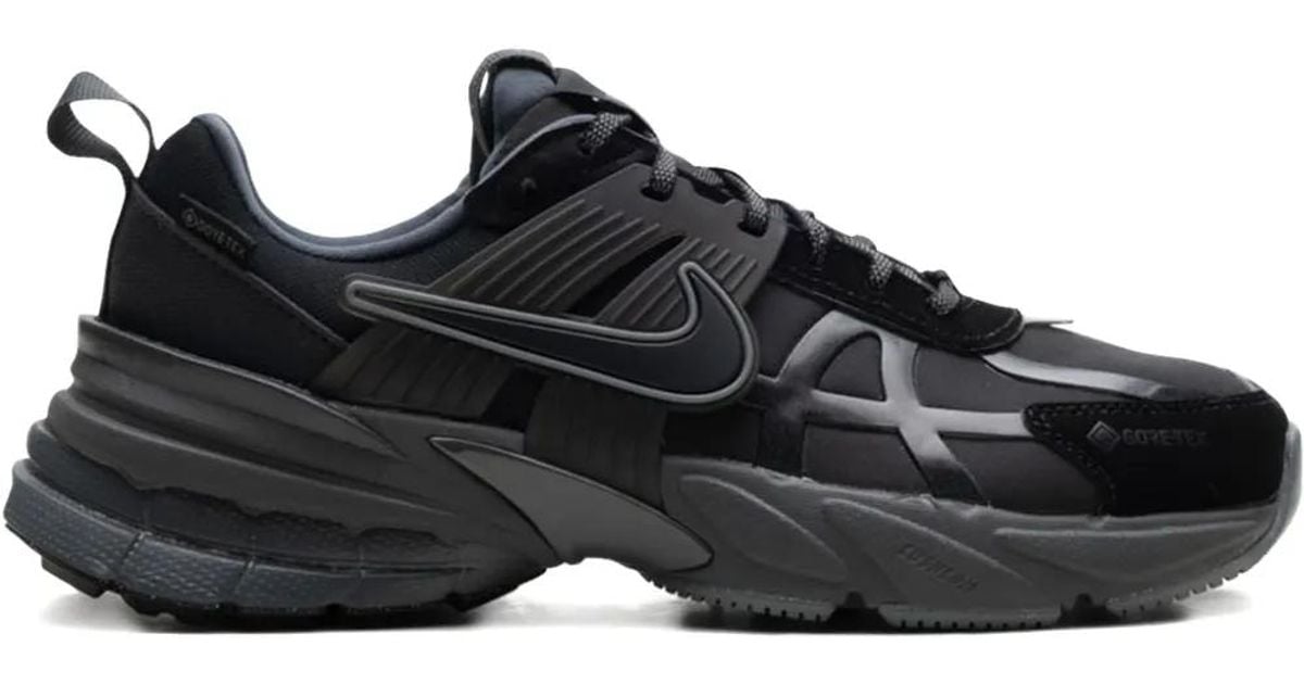 nike v2k run gore tex