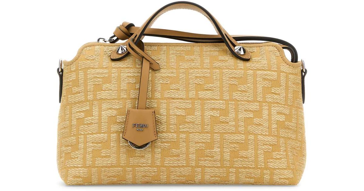 トートバッグ FENDI Embroidered Raffia Medium By The Way Handbag Fendi Embroidered Raffia Medium By The Way Handbag in