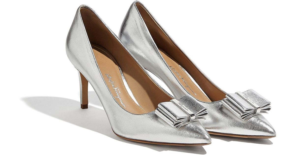 ferragamo double bow pump