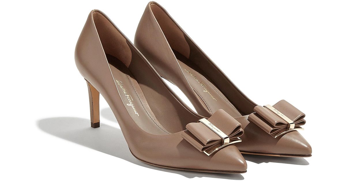 ferragamo double bow pump
