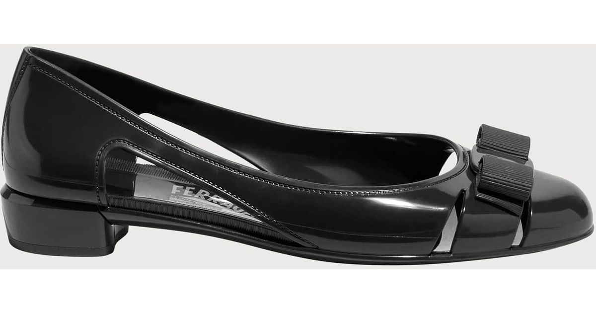 salvatore ferragamo vara bow jelly ballet flats