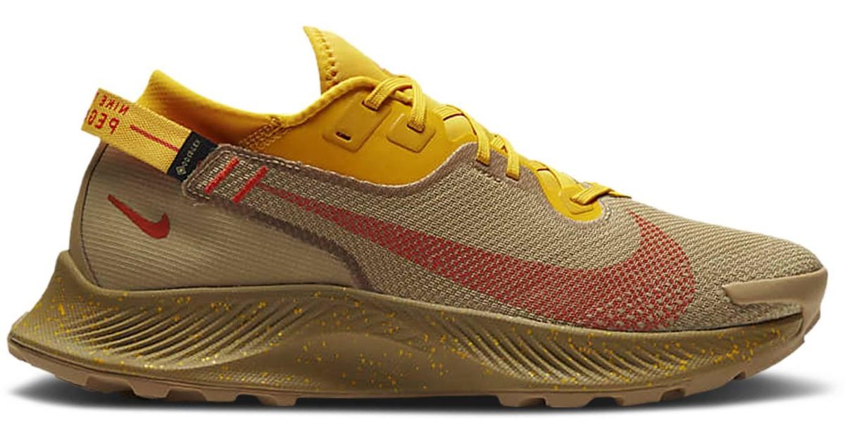 nike pegasus trail sneaker