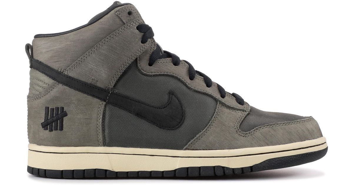 undefeated dunks nike lab