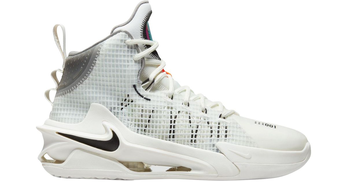 full length zoom basketball shoes