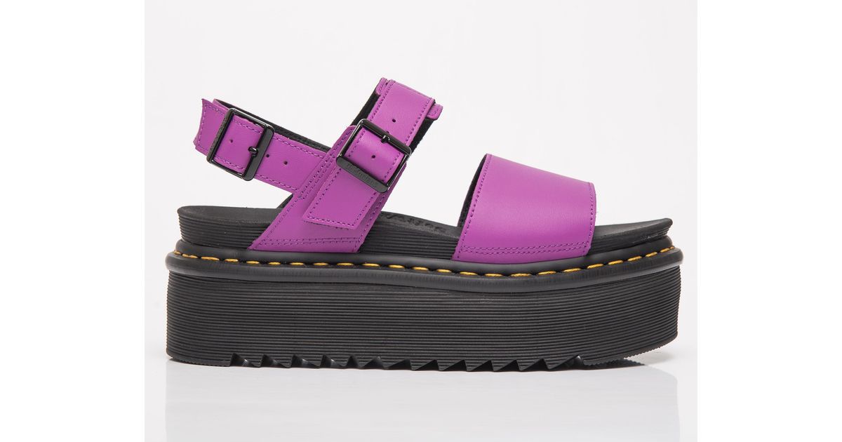 Dr. Martens Voss Quad Black Hydro Leather Sandals - Lyst