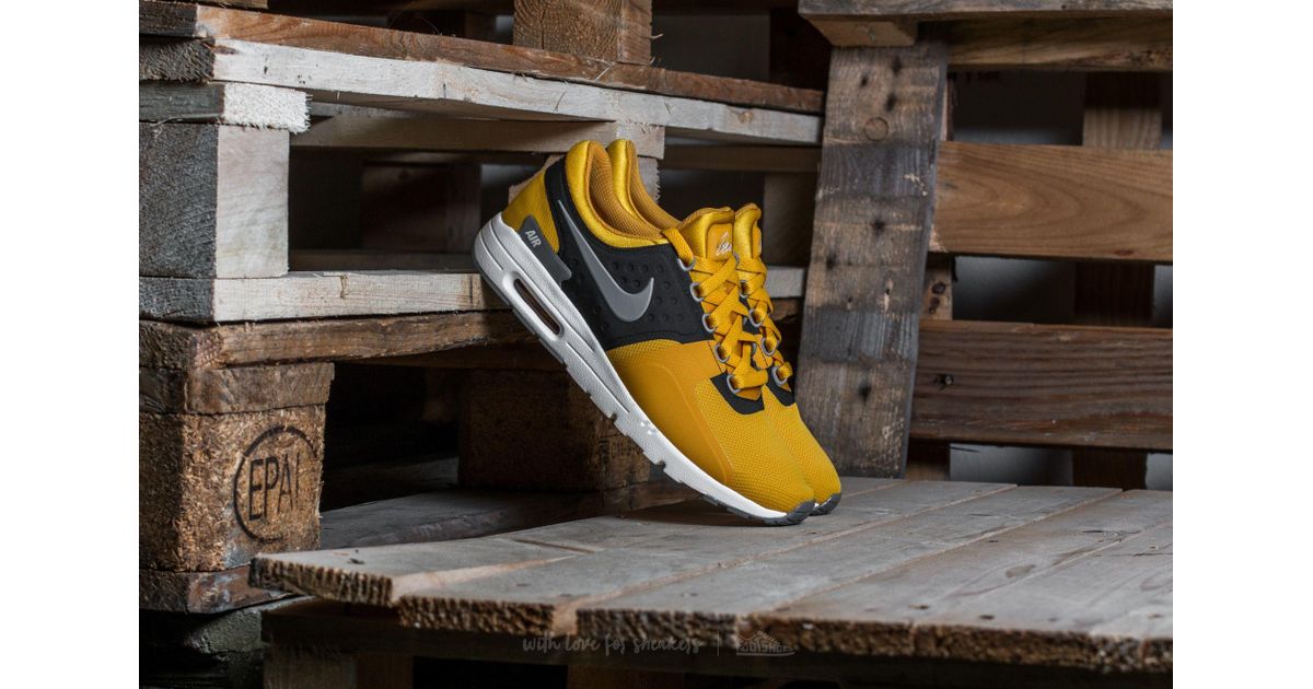air max zero gold