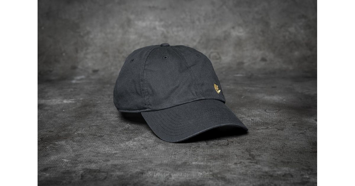 Nike Heritage86 Futura Classic Cap Black/ Gold Metallic for Men | Lyst