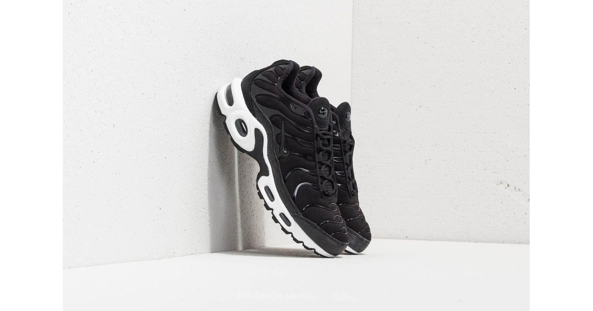 nike air max plus premium black white nike air max plus premium black white