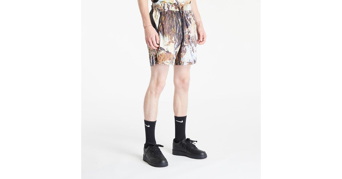 Solid black nike shorts 2025