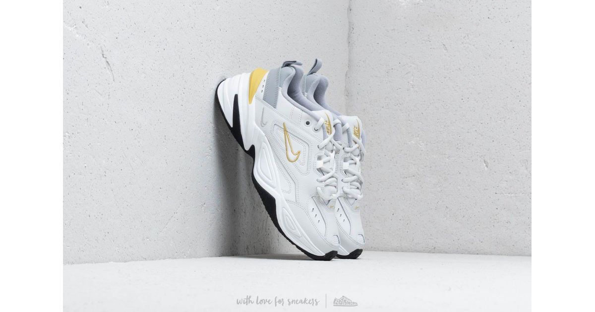 nike m2k tekno trainers in platinum