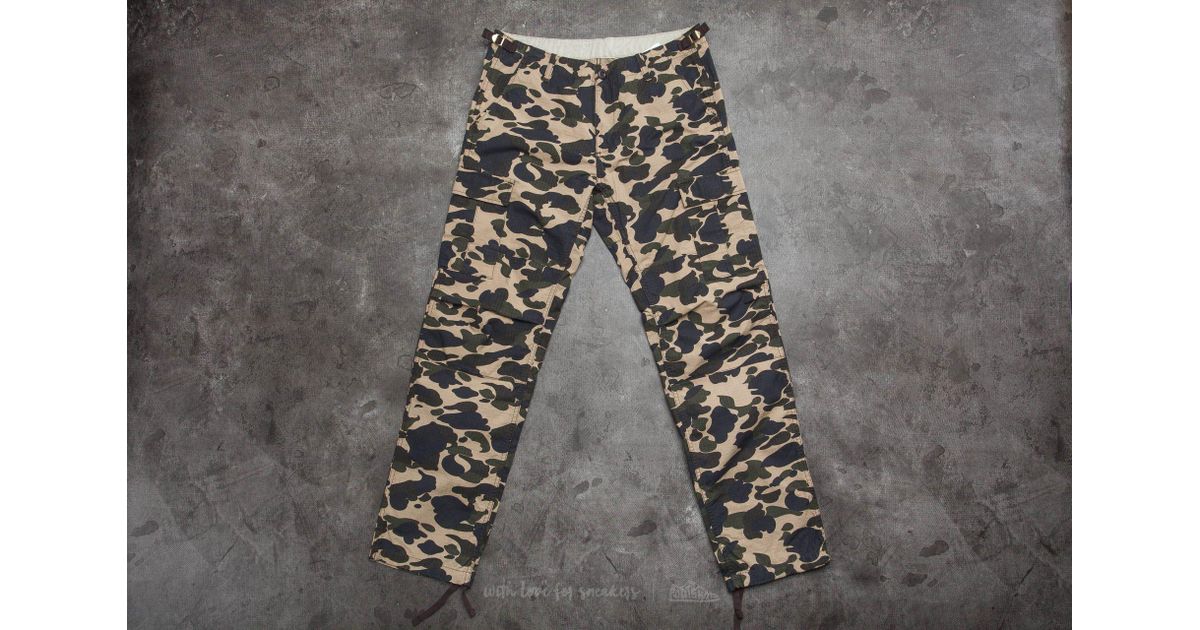 carhartt duck camo pants