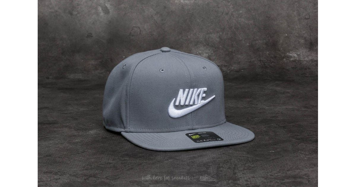 Nike Sportswear Futura Pro Cap Cool Grey/ White in Gray for Men | Lyst