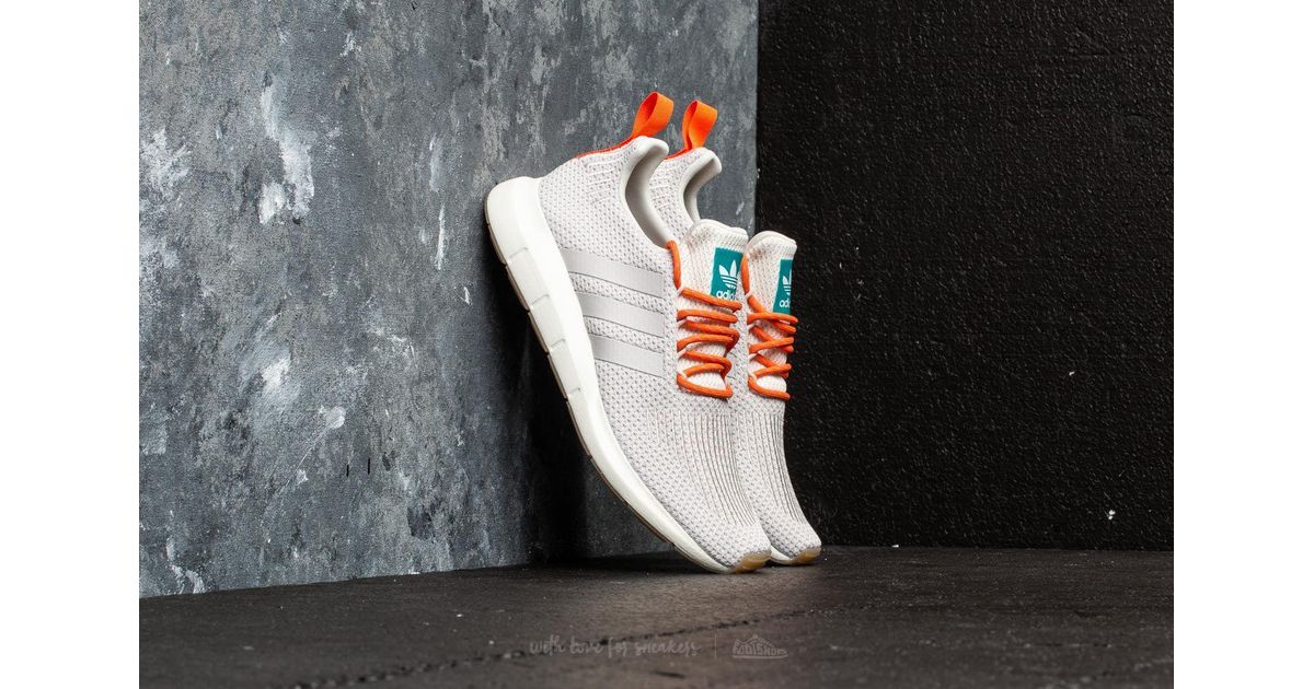 adidas swift run summer