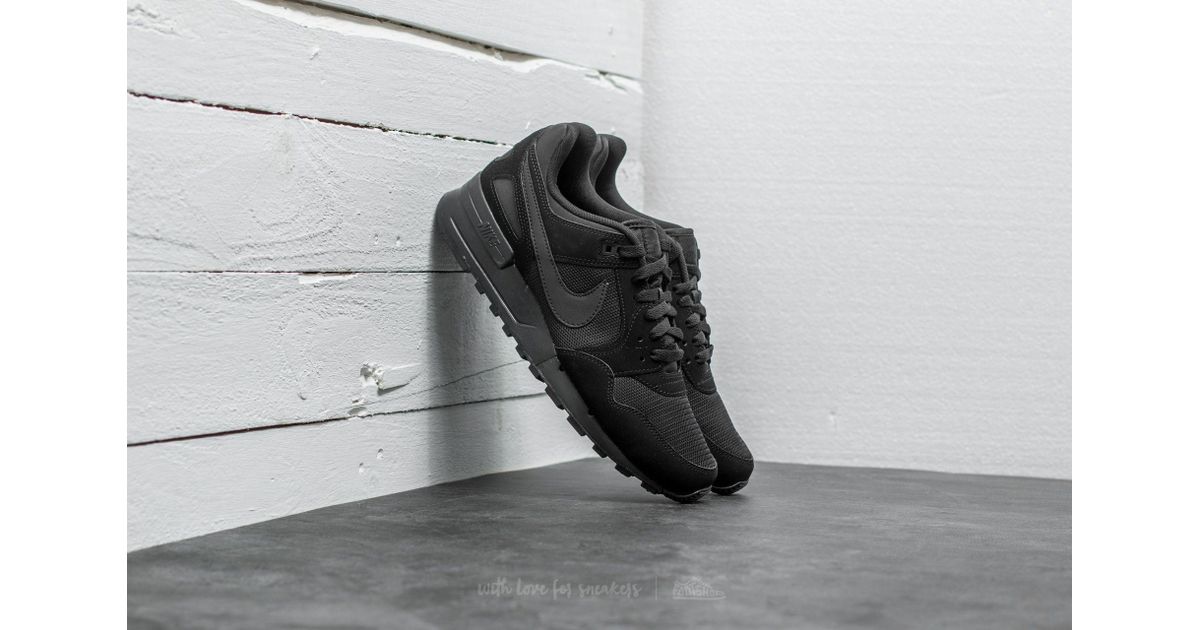 nike air pegasus 89 black