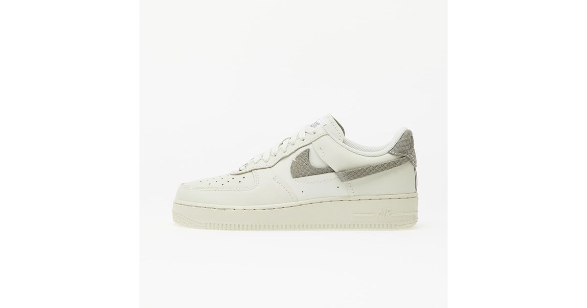 Nike Wmns Air Force 1 LXX Sea Glass/ Light Army in Blau | Lyst DE