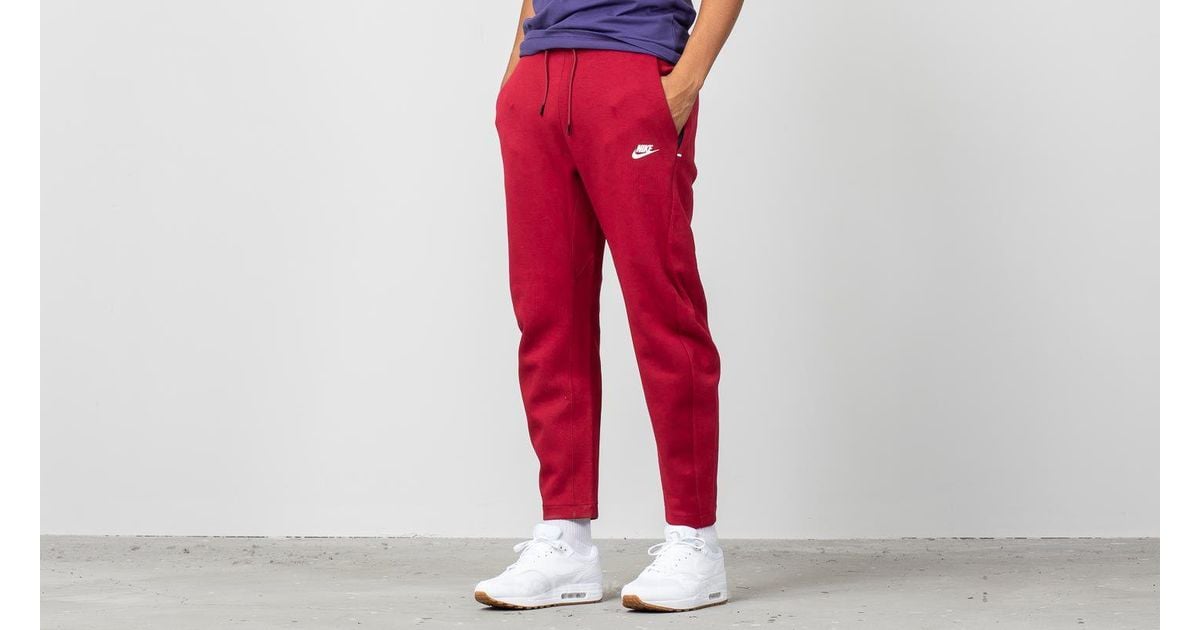 red nike fleece pants