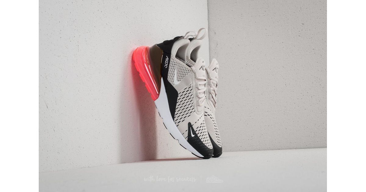 lyst nike air max 270 nero / luce ossa hot pugno di uomini lyst nike air max 270 nero / luce ossa hot pugno di uomini