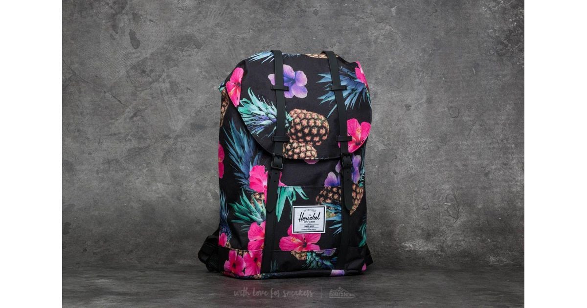 black pineapple backpack