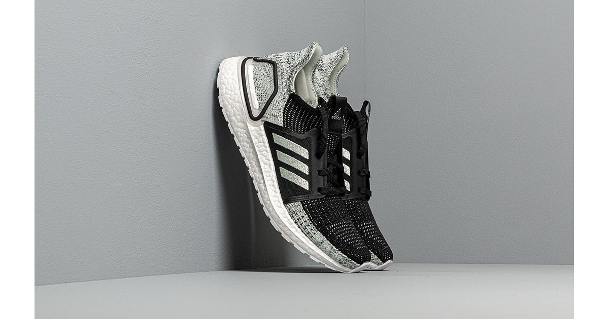 ultraboost 19 white green