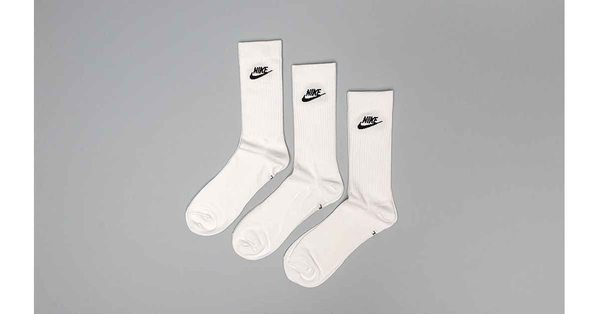 nike sportswear everyday essential crew socks