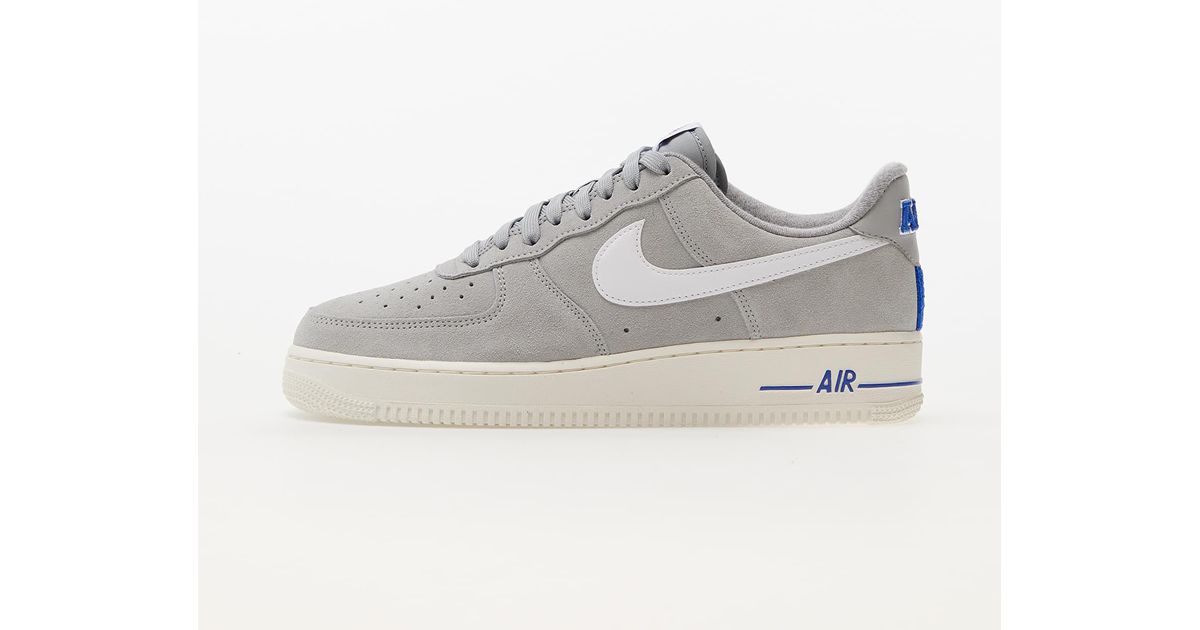 Air Force 1 '07 LX Lt Smoke Grey/ White-Sail-Hyper Royal da Uomo di Nike in Grigio | Lyst