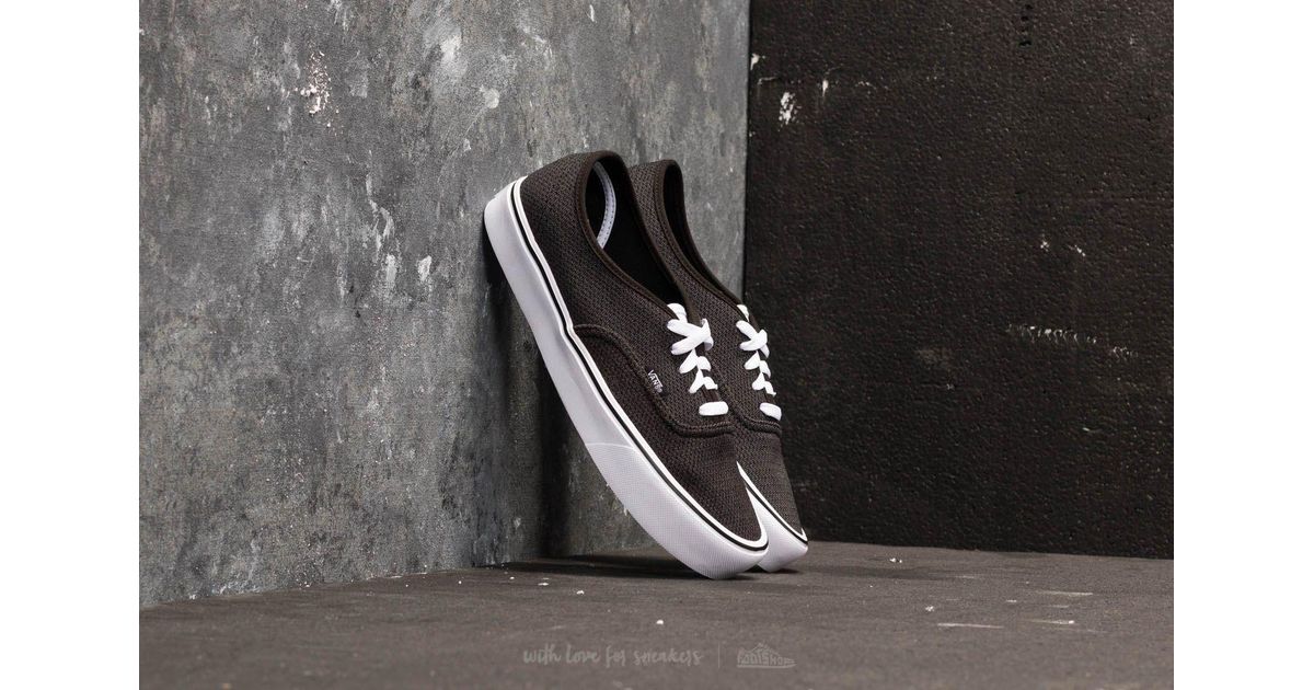 vans authentic lite black