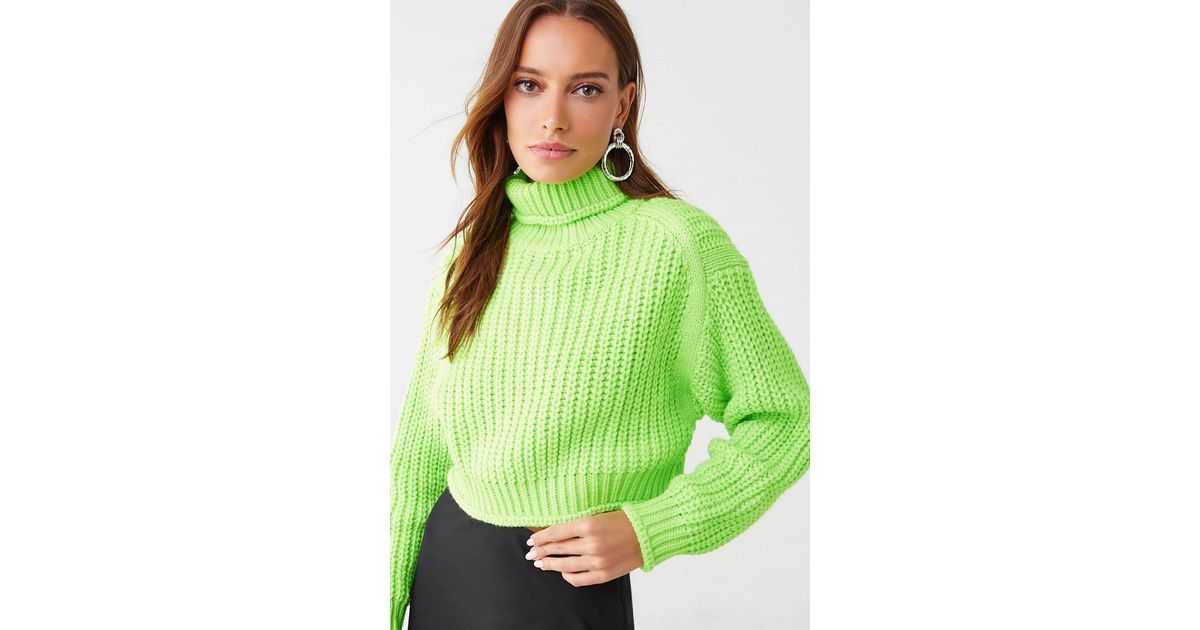 semi cropped sweater