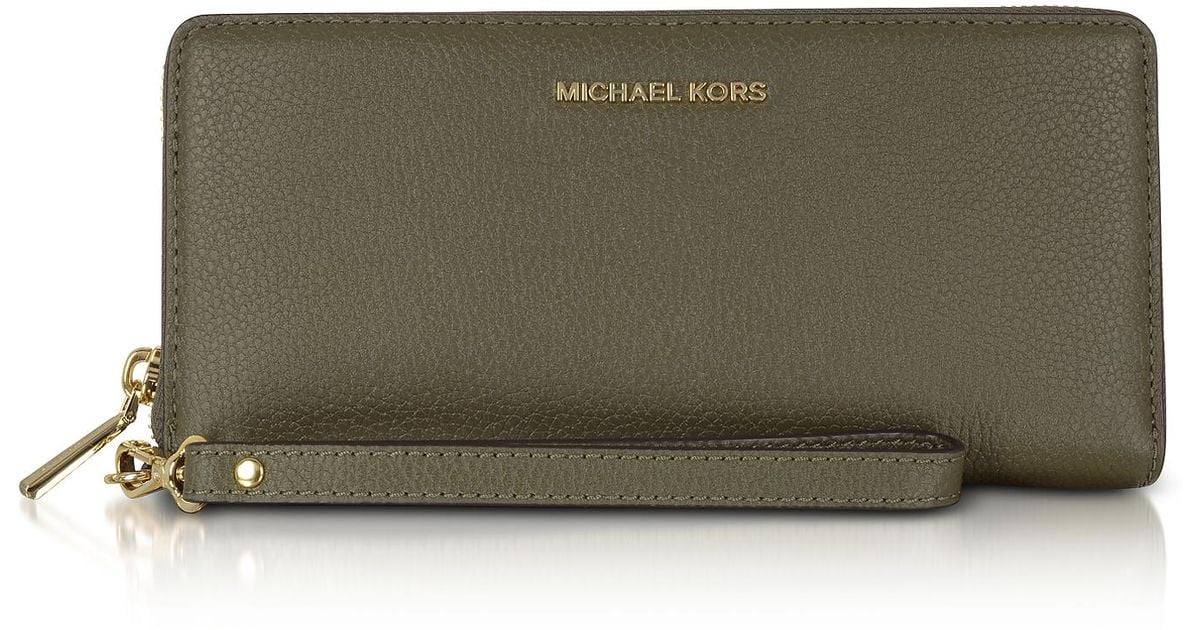 Lyst Michael Kors Mercer Large Olive Pebble Leather Continental