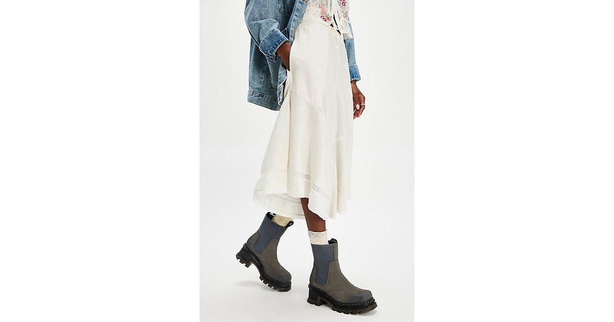 Dr. Martens Corran Chelsea Boots in White | Lyst