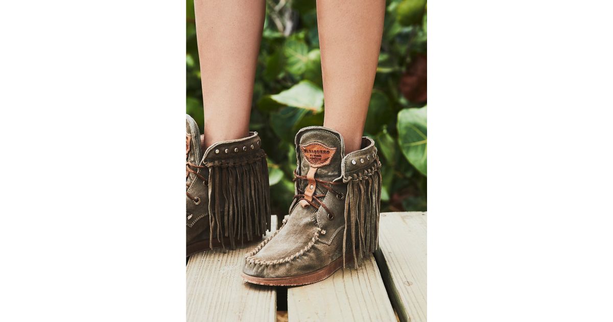 roseland moccasin boot