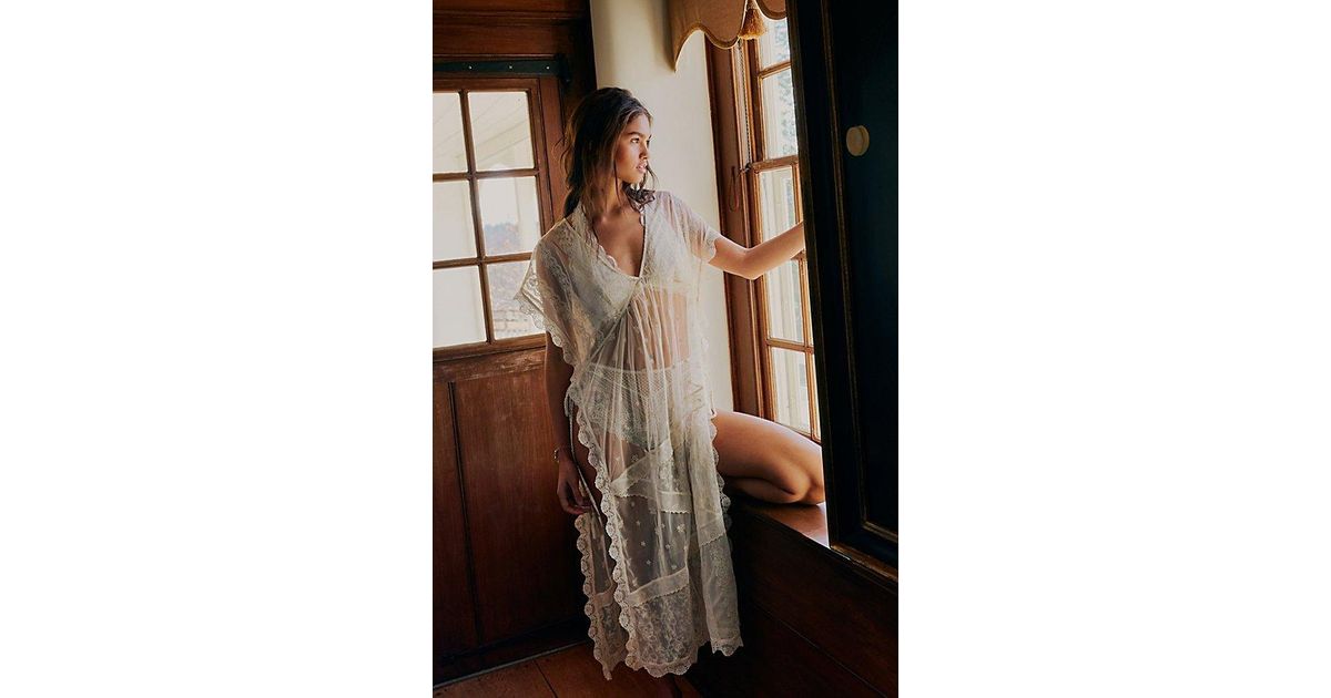 lace couture wedding dress Lauren Elaine Pallas main image 0