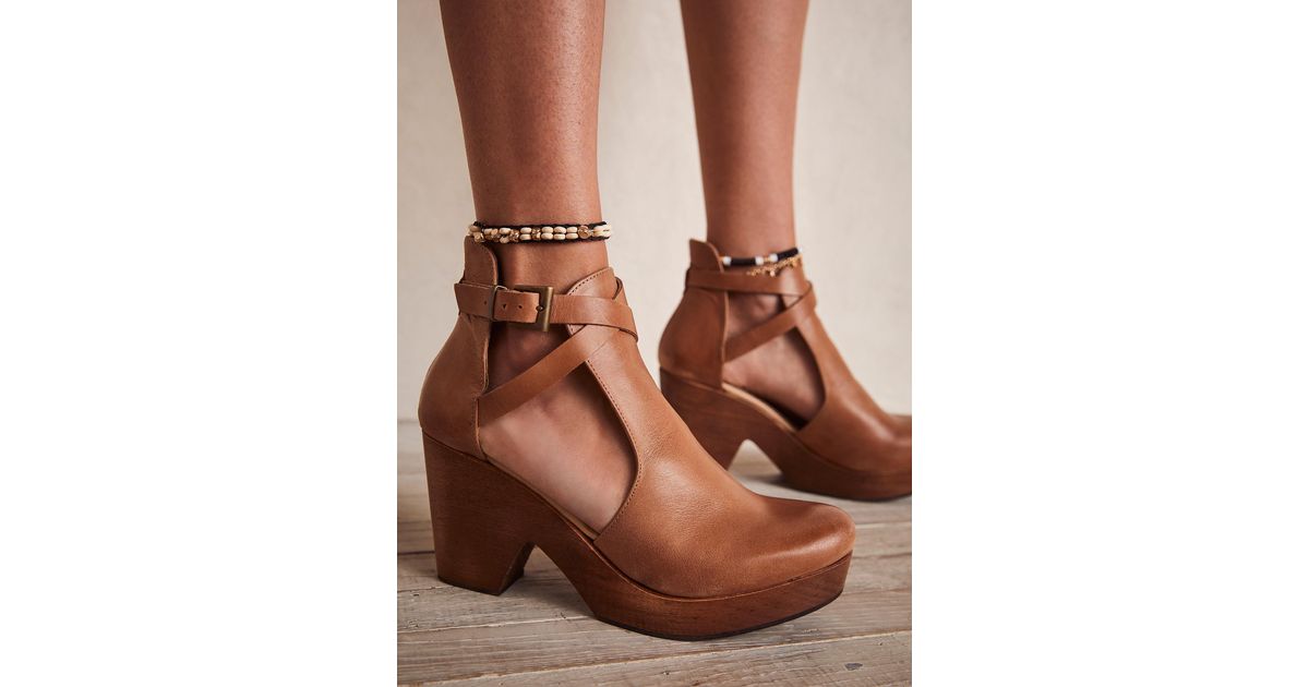 free people cedar clog