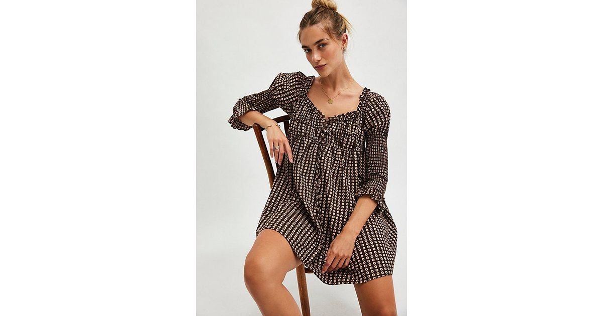 free people star dip mini dress Loving this adorable retro pattern on the Free People Star Dip Mini Dress!  This chocolate color is so in for fall!