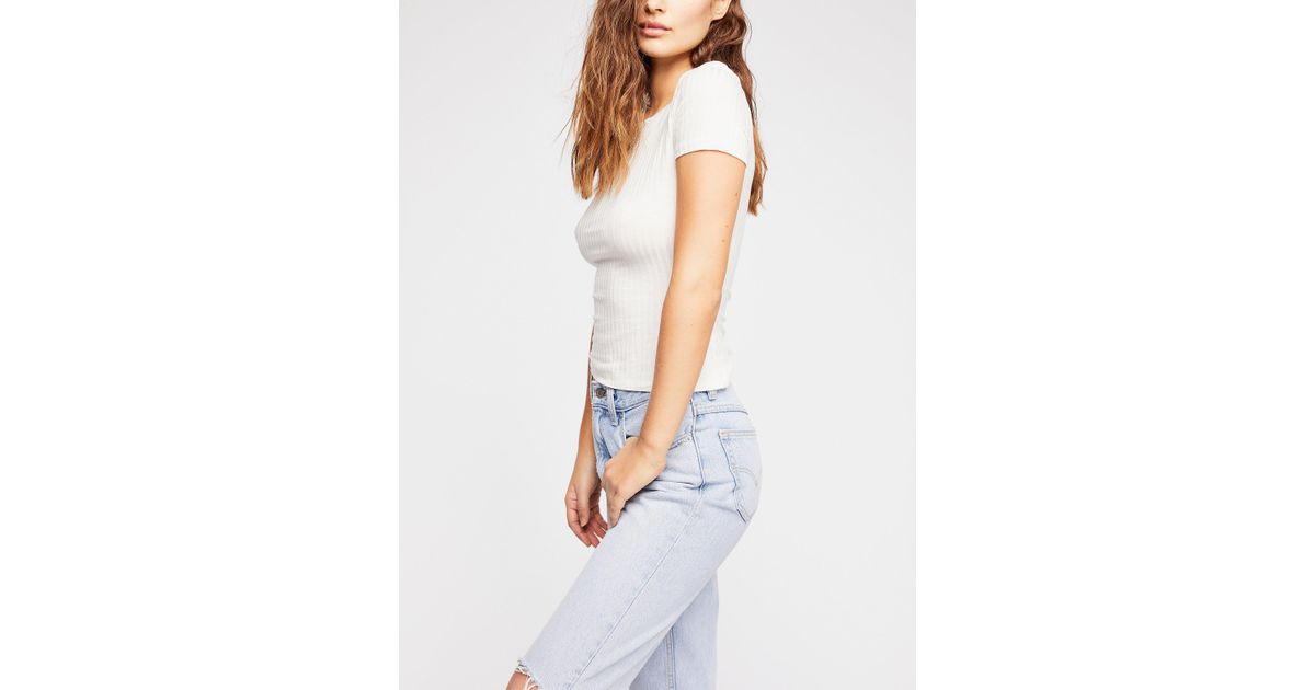 levis mom jeans white