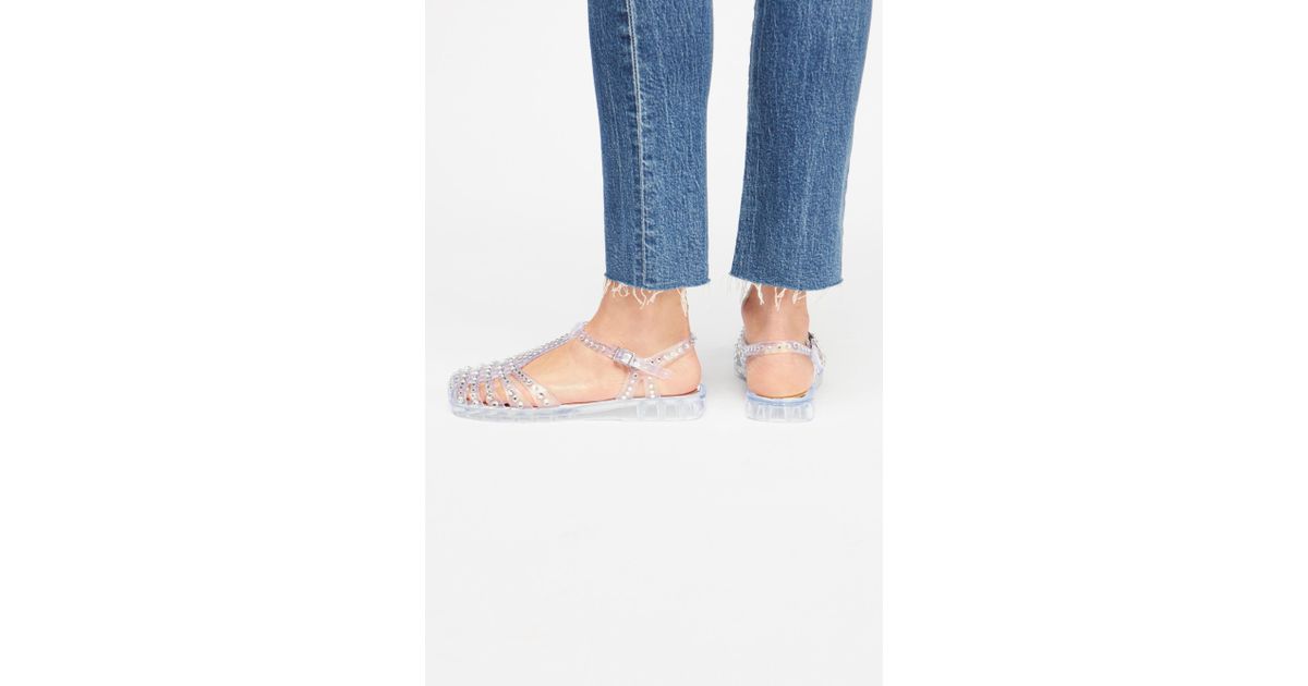 time travel jelly sandal