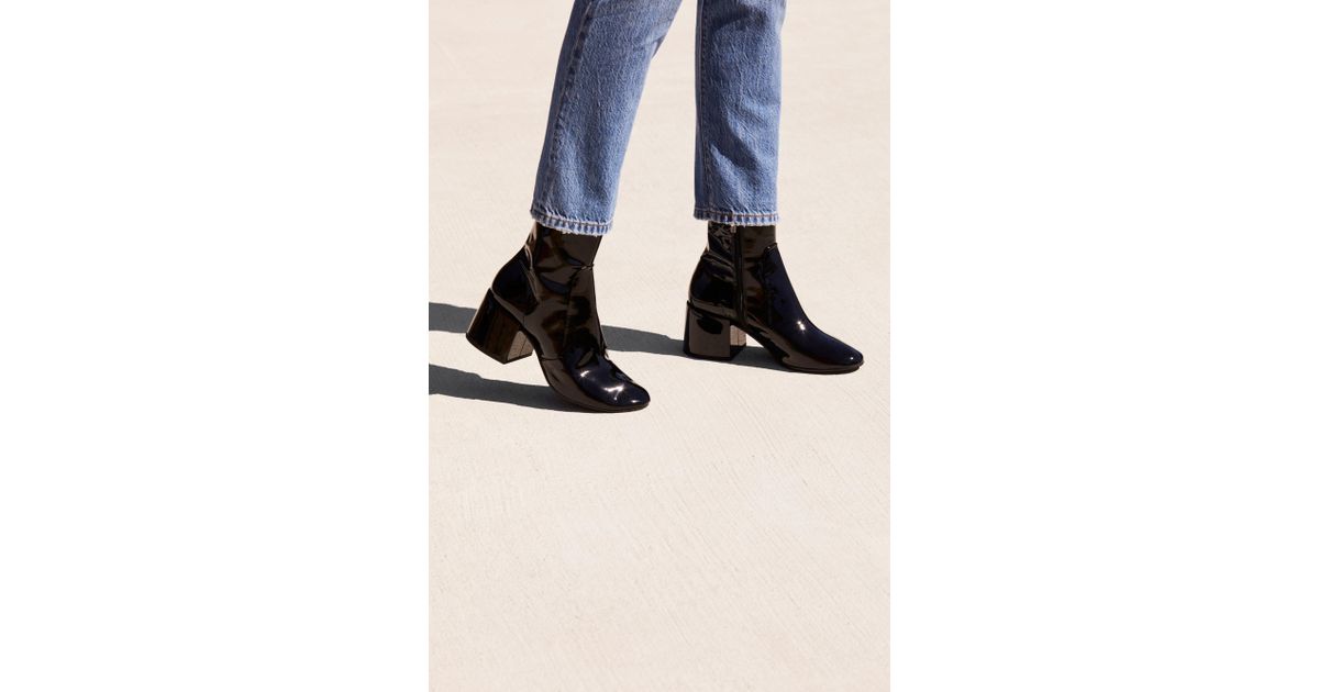 lillian heel boot jeffrey campbell