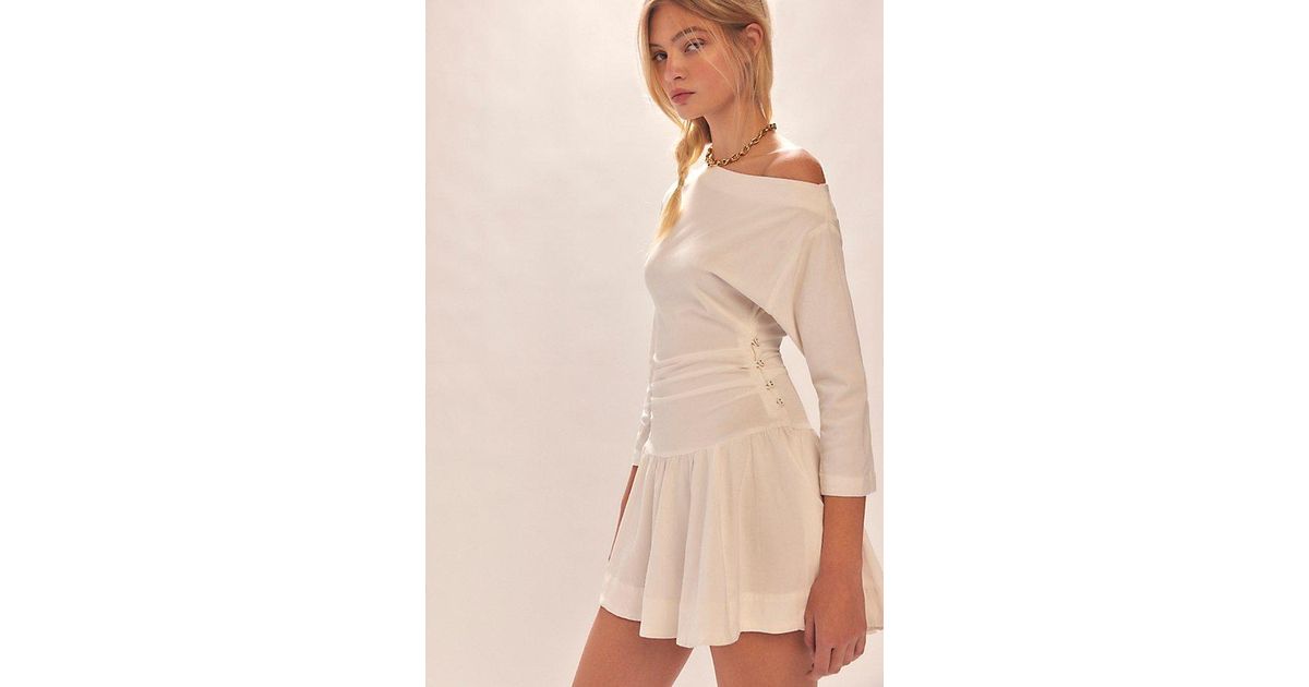 white and silver dress Rib T-Shirt Scalloped details: The interiors Size:8x10 White Matted Print Girl 2022
